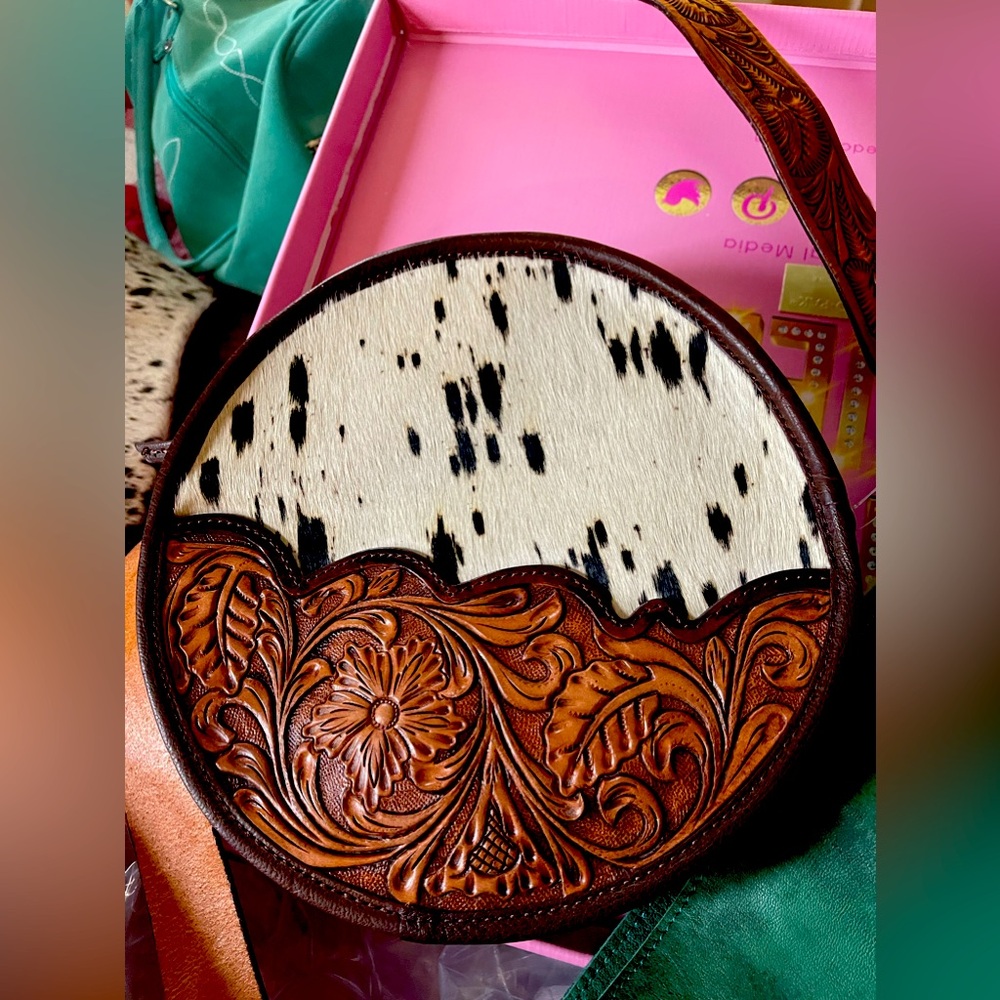 CANTEEN purse